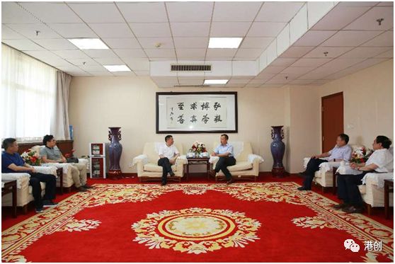 集團(tuán)董事長、總裁劉裕前往濟(jì)南大學(xué)進(jìn)行工作訪問