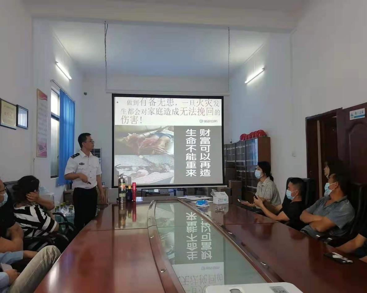 生命不能重來(lái)，財(cái)富可以再造——湛江港創(chuàng)公司開展消防安全知識(shí)培訓(xùn)和現(xiàn)場(chǎng)演練活動(dòng)